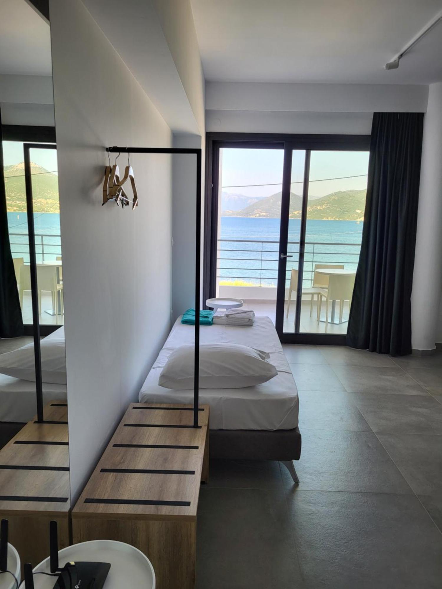 Ionian Sea Villas Paleros エクステリア 写真